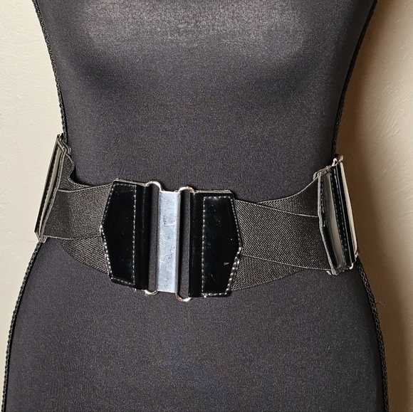Source Unknown Accessories - Women's Belt High Waisted Black Faux Leather Elastic Metal Clasp《S/M》